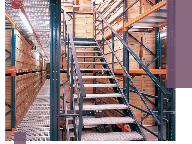 Лестницы складские прочные и безопасные под ключ в Ишиме