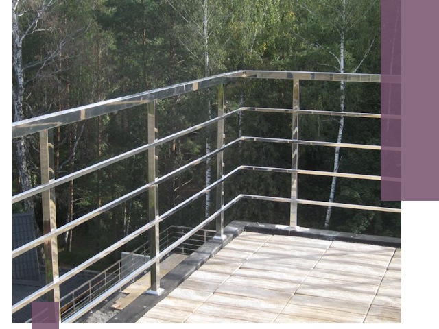 Парапеты из нержавеющей стали в Ишиме — изготовление и монтаж